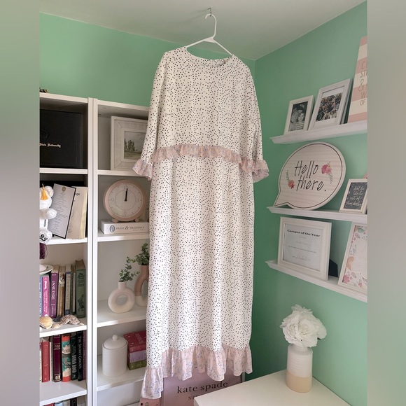 Dainty Jewells Dresses & Skirts - Dainty jewells dress